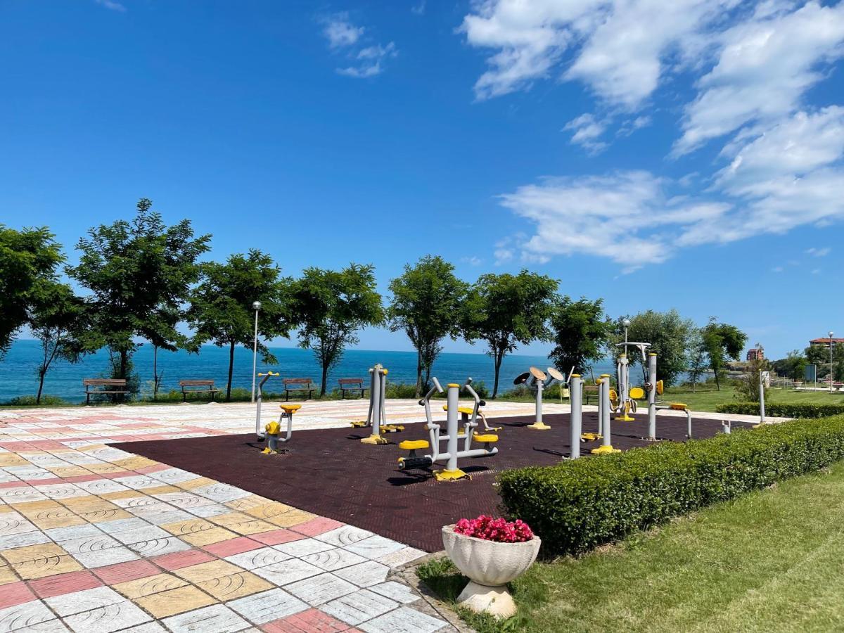 Studios Sea View Primorsko Exterior foto